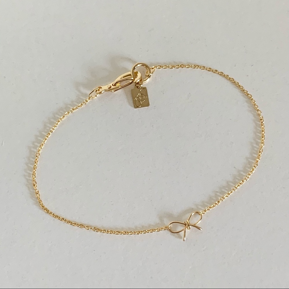 Mini bow bracelet